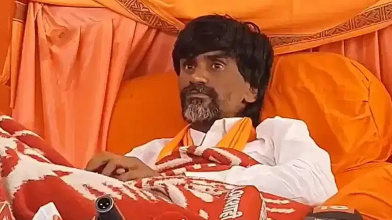 मुंबईतील आंदोलनाला दोनदा परवानगी नाकारली, आता मनोज जरांगेंचा नवा डाव, सरकारचं टेन्शन वाढवणारी घोषणा