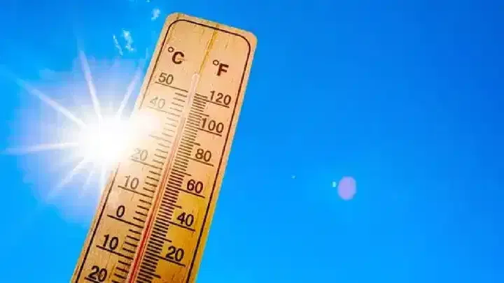 Weather Update : नावाला पावसाळा, पण सप्टेंबरमध्येच उन्हाने काहिली, पारा तब्बल…हवामानात मोठा उलटफेर; वाचा नवा अंदाज!