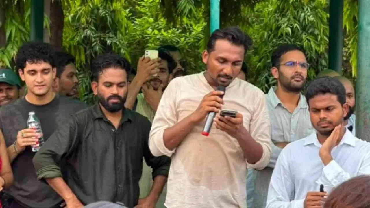 Abhijeet Dipke : दीपके खूप पुढचा विचार करतो, समोर आणला नवीन लीडर, सीजेपीच्या आंदोलनाचं नेतृत्व करणारा अजिंक्य शिंदे कोण?